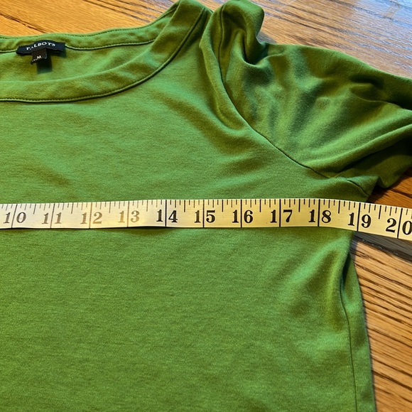 Talbots green knit top. Medium. - Picture 4 of 5
